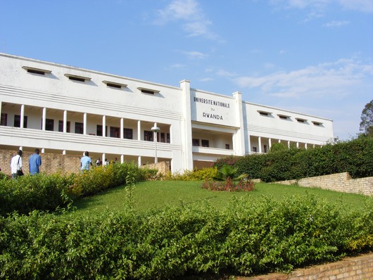 Budynki National University of Rwanda w Butare