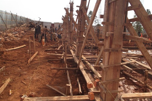 Budowa gimnazjum w Masaka w Rwandzie