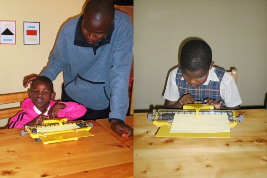 Maszyny brajlowskie dla szkoły dla niewidomych dzieci w Kibeho