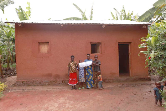 Dom dla rodziny w Rwandzie