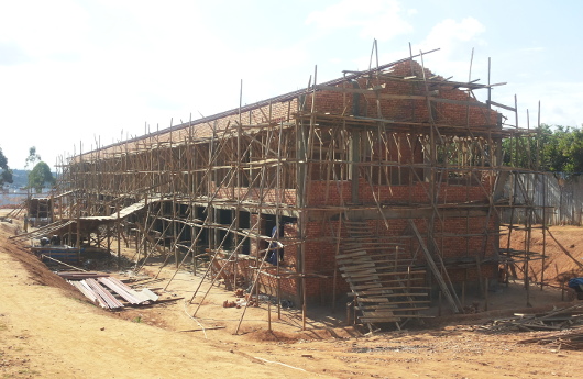 Budowa szkoły podstawowej w Masaka